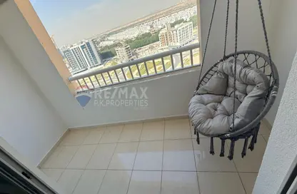 شقة - غرفة نوم - 2 حمامات للايجار في برج ربيعة - مجان - دبي لاند - دبي