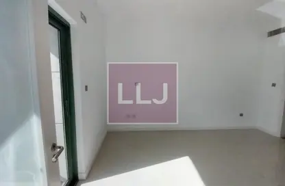 Empty Room image for: Apartment - 1 Bedroom - 2 Bathrooms for rent in Reem Diamond - Shams Abu Dhabi - Al Reem Island - Abu Dhabi, Image 1