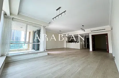 Apartment - 2 Bedrooms - 2 Bathrooms for rent in Al Yass Tower - Emaar 6 Towers - Dubai Marina - Dubai
