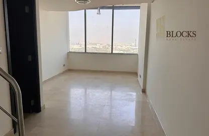 دوبلكس - 2 غرف نوم - 3 حمامات للبيع في سكاي جاردنز - مركز دبي المالي العالمي - دبي