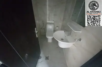 Apartment - 1 Bedroom - 2 Bathrooms for rent in Al Mowaihat 1 - Al Mowaihat - Ajman