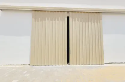 Warehouse - Studio - 1 Bathroom for rent in Al Madam - Sharjah