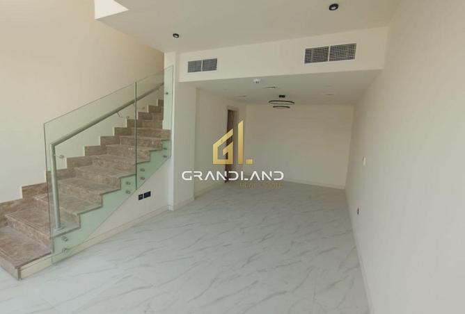 15718987 - Property Image 2