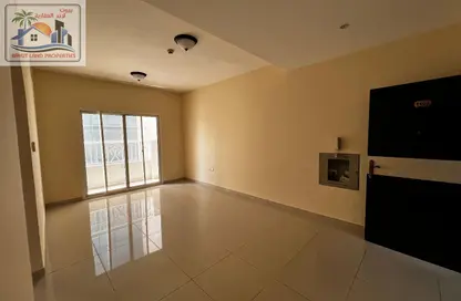 Apartment - 2 Bedrooms - 2 Bathrooms for rent in New Al Taawun Road - Al Taawun - Sharjah