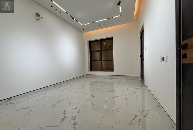 16003829 - صورة العقار 3