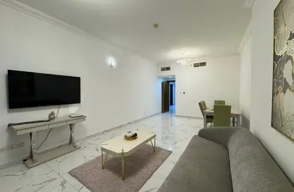 شقة - 2 غرف نوم - 2 حمامات للايجار في برج الواحة - الراشدية 1 - الراشدية - عجمان