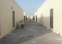 صورةتراس لـ: مستودع - 6 حمامات للبيع في مدينة الإمارات الصناعية - الشارقة, صورة 1