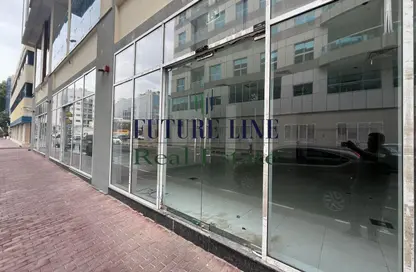 Retail - Studio for rent in Al Karama - Dubai