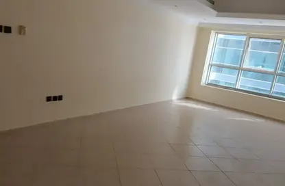 Apartment - 2 Bedrooms - 3 Bathrooms for rent in Al Rund Tower - Al Khan Lagoon - Al Khan - Sharjah