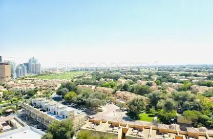 شقة - 2 غرف نوم - 3 حمامات للايجار في برج ميداليست - مدينة دبي الرياضية - دبي