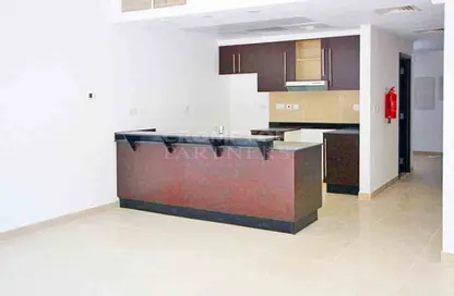 Villa - 2 Bedrooms - 3 Bathrooms for rent in Arabian Style - Al Reef Villas - Al Reef - Abu Dhabi