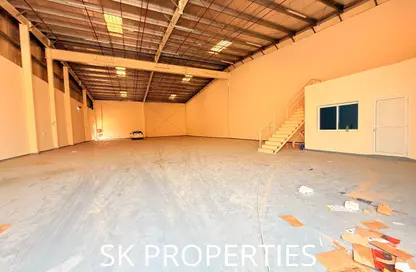 Warehouse - Studio - 1 Bathroom for rent in Al Sajaa Industrial - Al Sajaa - Sharjah