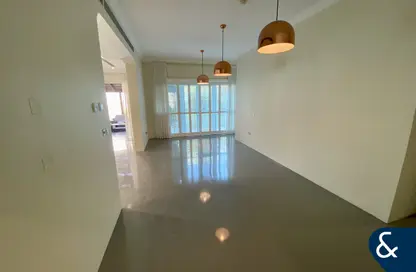 Villa - 4 Bedrooms - 5 Bathrooms for rent in District 8G - Jumeirah Village Triangle - Dubai