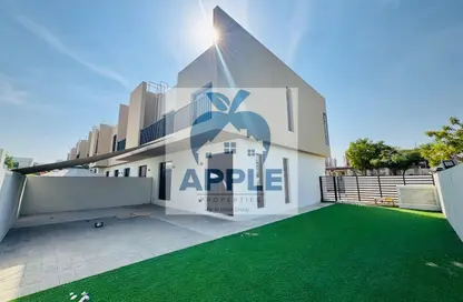 Villa - 3 Bedrooms - 4 Bathrooms for rent in Nasma Residence - Al Tai - Sharjah