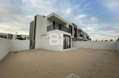 Townhouse - 4 Bedrooms - 5 Bathrooms for rent in Greenviews 2 - EMAAR South - Dubai South (Dubai World Central) - Dubai