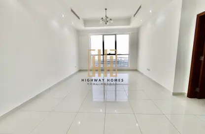 Apartment - 2 Bedrooms - 3 Bathrooms for rent in Sahara Tower 5 - Sahara Complex - Al Nahda - Sharjah