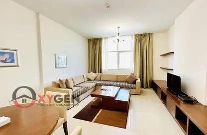 Apartment - 2 Bedrooms - 3 Bathrooms for rent in Pearl MAAM Residence - Sultan Bin Zayed the First Street - Muroor Area - Abu Dhabi
