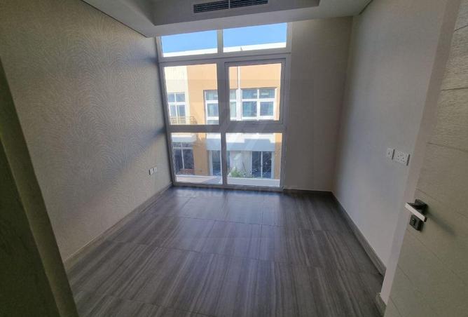 15706195 - صورة العقار 2