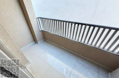 شقة - 2 غرف نوم - 3 حمامات للايجار في 1  الروضة - الروضة - عجمان