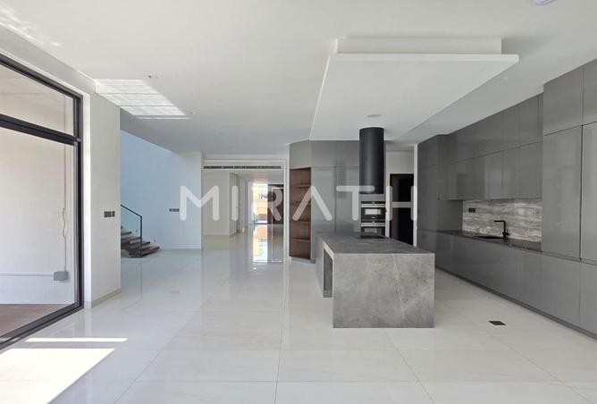 15718642 - صورة العقار 3