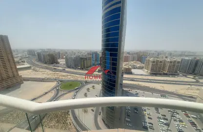 Apartment - 2 Bedrooms - 4 Bathrooms for rent in Al Nada Tower - Al Nahda - Sharjah