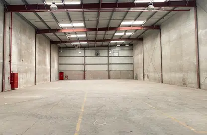 Warehouse - Studio - 1 Bathroom for rent in Al Quoz Industrial Area - Al Quoz - Dubai
