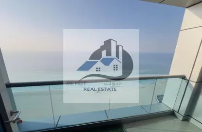 شقة - 2 غرف نوم - 2 حمامات للايجار في مساكن كورنيش عجمان - طريق كورنيش عجمان - عجمان