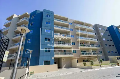 Apartment - 1 Bedroom - 2 Bathrooms for rent in Tower 30 - Al Reef Downtown - Al Reef - Abu Dhabi