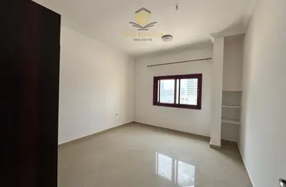 Apartment - 2 Bedrooms - 2 Bathrooms for rent in Al Khan Lagoon Tower - Al Khan Lagoon - Al Khan - Sharjah