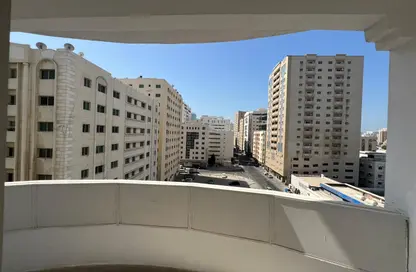 شقة - 2 غرف نوم - 2 حمامات للايجار في المحطة - القاسمية - الشارقة