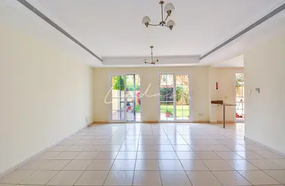Townhouse - 3 Bedrooms - 3 Bathrooms for rent in Springs 10 - The Springs - Dubai
