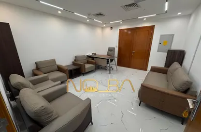 مركز أعمال - استوديو للايجار في النصر بلازا - عود ميثاء - بر دبي - دبي