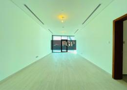 Empty Room image for: Apartment - 1 bedroom - 2 bathrooms for rent in Beach Rotana - Tourist Club Area - Abu Dhabi, Image 1
