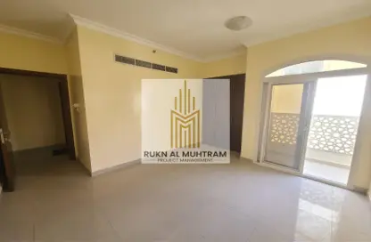 Apartment - 2 Bedrooms - 2 Bathrooms for rent in UOS - Muwaileh Commercial - Sharjah