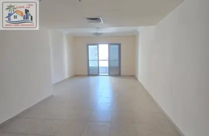 Apartment - 3 Bedrooms - 3 Bathrooms for rent in Al Khan Lagoon - Al Khan - Sharjah