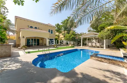 Villa - 4 Bedrooms - 5 Bathrooms for sale in Legacy - Jumeirah Park - Dubai