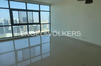 Apartment - 1 Bedroom - 1 Bathroom for sale in The Links West Tower - The Links - The Views - Dubai