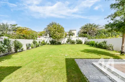 Villa - 3 Bedrooms - 3 Bathrooms for rent in Legacy - Jumeirah Park - Dubai