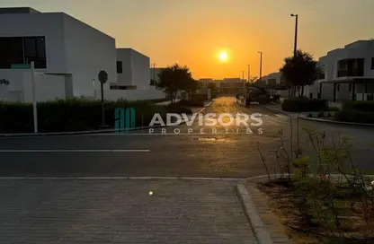 Townhouse - 3 Bedrooms - 4 Bathrooms for sale in Noya - Yas Island - Abu Dhabi