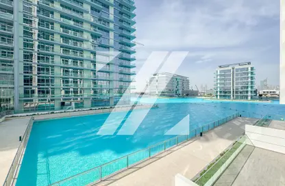 صورة لـ حوض سباحة شقة - 2 غرف نوم - 4 حمامات للايجار في مساكن 12 - المنطقة وان - مدينة الشيخ محمد بن راشد - دبي ، صورة رقم 1