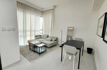 Apartment - 2 Bedrooms - 2 Bathrooms for rent in Al Otaiba Tower - Electra Street - Abu Dhabi
