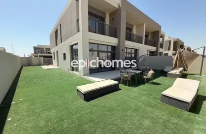 Townhouse - 5 Bedrooms - 7 Bathrooms for sale in South Bay 3 - South Bay - Dubai South (Dubai World Central) - Dubai