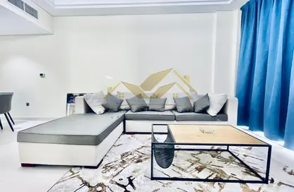 Apartment - 2 Bedrooms - 3 Bathrooms for rent in Jumeirah Garden City - Al Satwa - Dubai