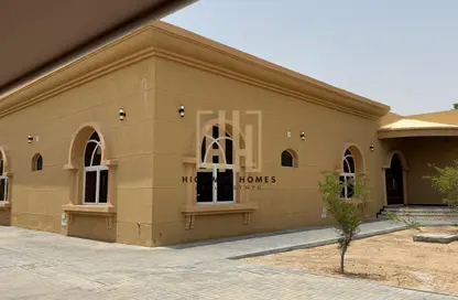Villa - 5 Bedrooms - 7 Bathrooms for rent in Al Suyoh - Sharjah