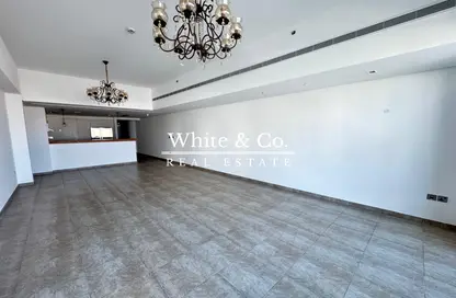 Apartment - 2 Bedrooms - 2 Bathrooms for rent in Marina Residences 3 - Marina Residences - Palm Jumeirah - Dubai