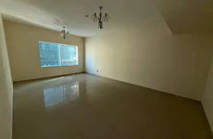 شقة - غرفة نوم - 1 حمام للبيع في 2 مبنى تايجر - شارع التعاون - التعاون - الشارقة