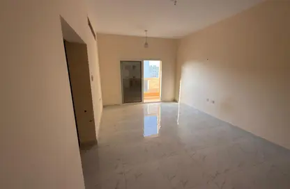 Apartment - 1 Bedroom - 2 Bathrooms for rent in Al Jurf 3 - Al Jurf - Ajman Downtown - Ajman
