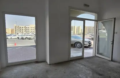 متجر - استوديو - 1 حمام للايجار في طراز الصين - المدينة الدولية - دبي