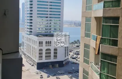 شقة - 2 غرف نوم - 3 حمامات للبيع في الخان - الشارقة