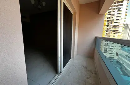 شقة - 2 غرف نوم - 2 حمامات للايجار في شارع التعاون الجديد - التعاون - الشارقة